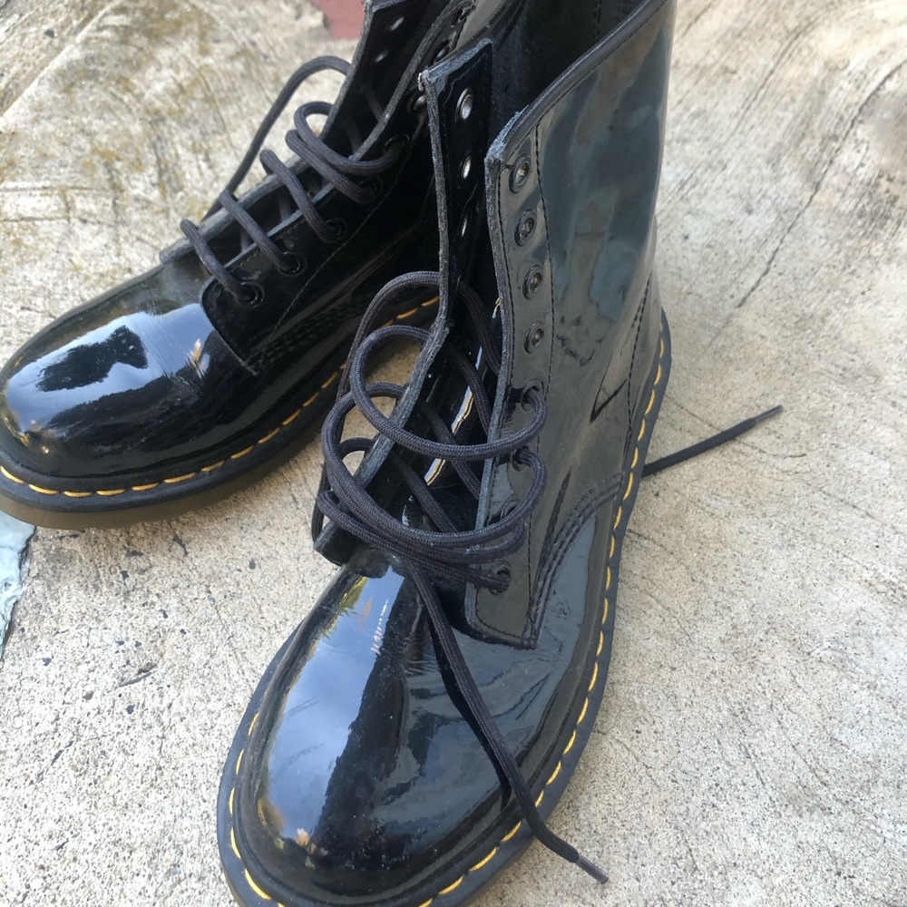 NEW Doc Martens patent leather combat boot